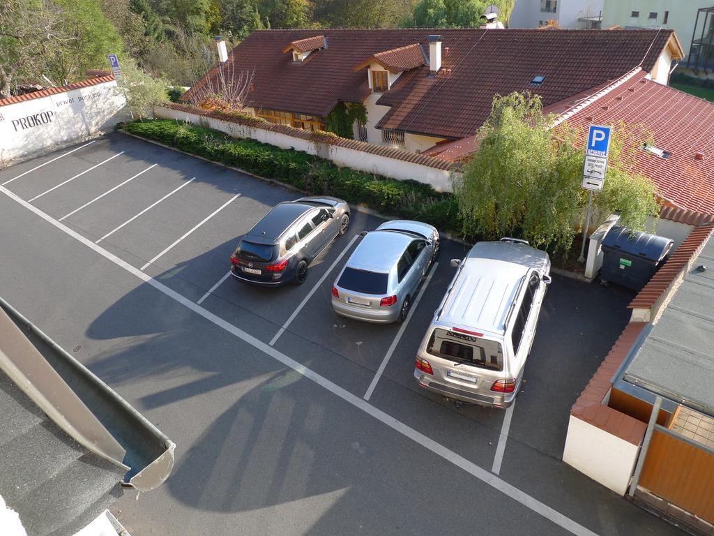 Hotel Prokop Praha Bagian luar foto